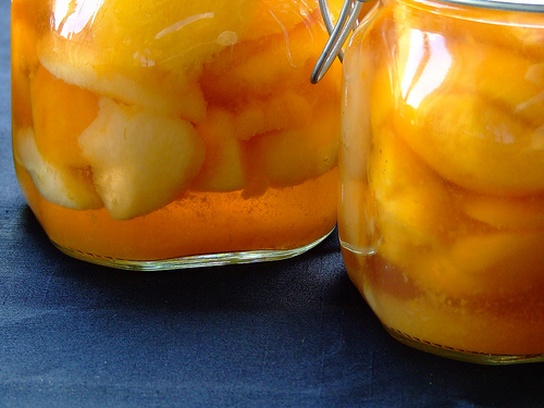 canned peaches